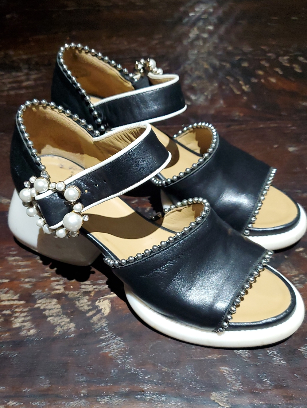 John Fluevog Black White Pearl-Embellished Leather Heels W Studs Platform Chunky